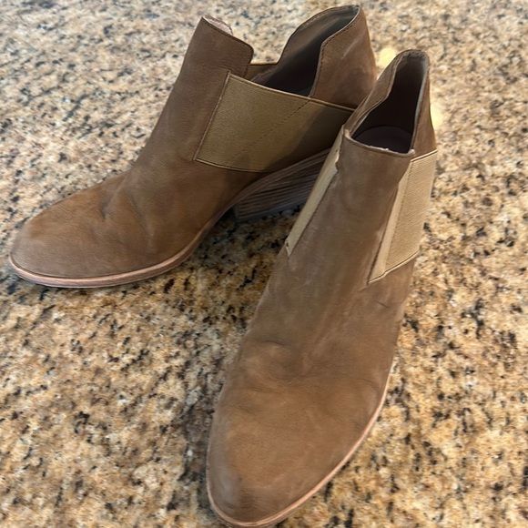 Eileen Fisher Suede Boots 11 - Picture 1 of 5